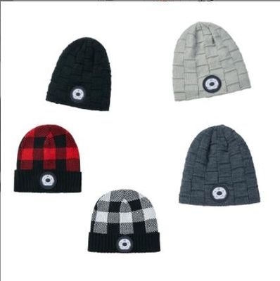 Bluetooth Beanie Hat Video Camera mit Licht, Scheinwerfer-Kappen-drahtlose Kopfhörer USBs wieder aufladbare 4 LED für das Ski fahren, laufend